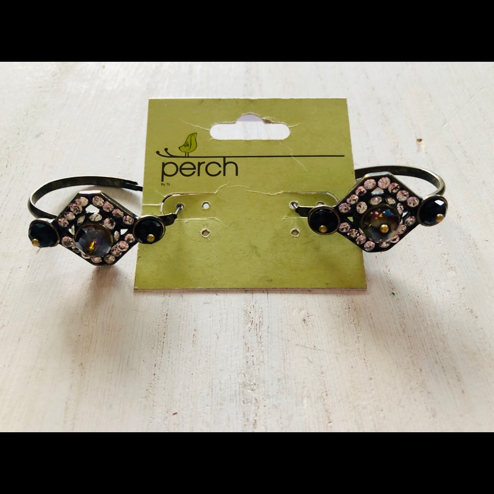 Perch Hoop Earrings - Picture 7 of 8